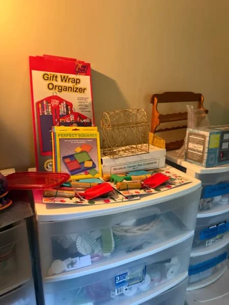 Red Gift Wrap Organizer Storage Bag/Boxed Organizer