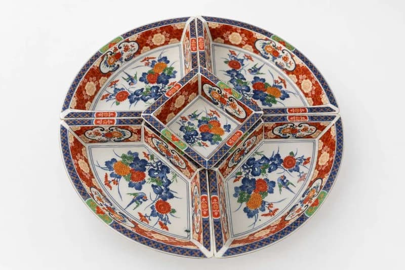 Japanese Imari-style Porcelain Sectional Lazy Susan Serving Set